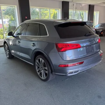 More photos of 2018 Audi SQ5 3.0T Premium Plus quattro at Indy Auto Man - Westfield, IN