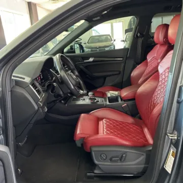 More photos of 2018 Audi SQ5 3.0T Premium Plus quattro at Indy Auto Man - Westfield, IN