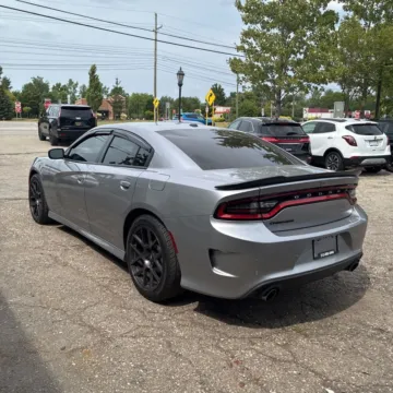 More photos of 2017 Dodge Charger R/T at Indy Auto Man - Westfield, IN