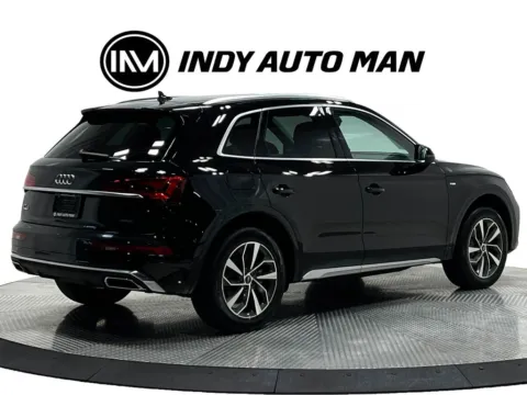 More photos of 2022 Audi Q5 45 S line Premium quattro at Indy Auto Man - Westfield, IN
