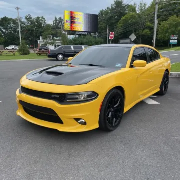 Photos of 2018 Dodge Charger R/T for sale in Westfield, IN at Indy Auto Man - Westfield