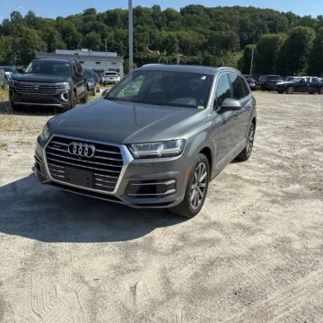Photos of 2017 Audi Q7 3.0T Premium Plus quattro for sale in Westfield, IN at Indy Auto Man - Westfield
