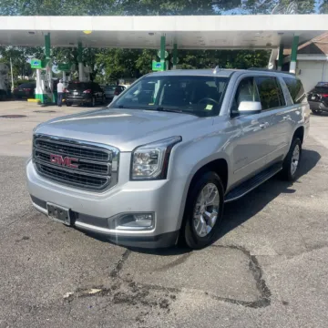 Photos of 2017 GMC Yukon XL SLT for sale in Westfield, IN at Indy Auto Man - Westfield
