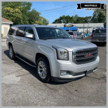 Silver 2017 GMC Yukon XL SLT for sale in Westfield, IN