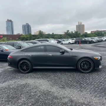 More photos of 2021 Mercedes-Benz AMG GT 43 4MATIC at Indy Auto Man - Westfield, IN