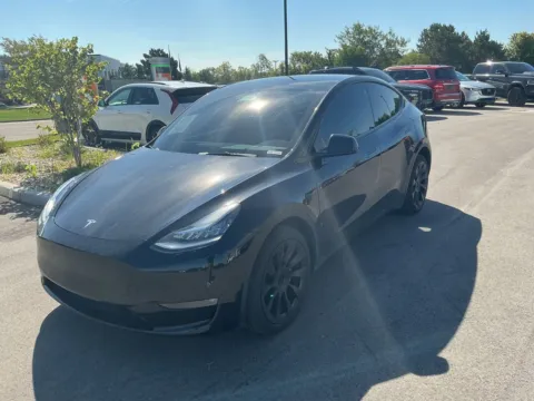 Photos of 2023 Tesla Model Y Long Range for sale in Westfield, IN at Indy Auto Man - Westfield