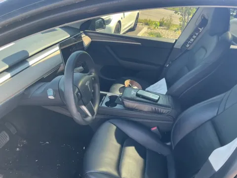 More photos of 2023 Tesla Model Y Long Range at Indy Auto Man - Westfield, IN