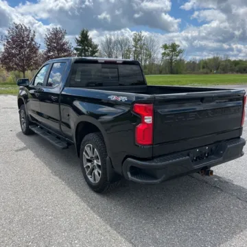 More photos of 2019 Chevrolet Silverado 1500 RST at Indy Auto Man - Westfield, IN