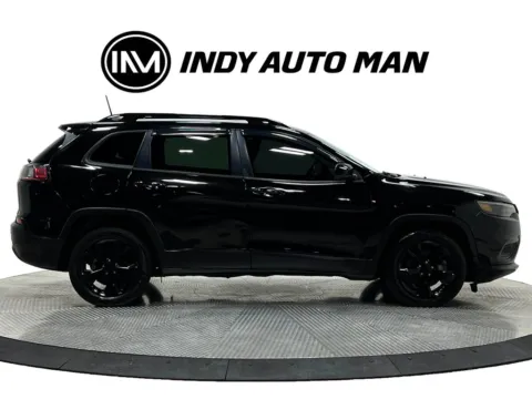 Another view of 2019 Jeep Cherokee Latitude Plus for sale in Westfield, IN at Indy Auto Man - Westfield