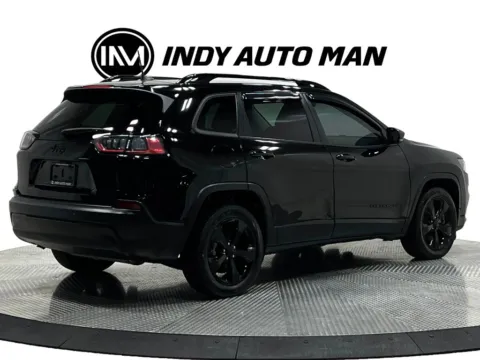 More photos of 2019 Jeep Cherokee Latitude Plus at Indy Auto Man - Westfield, IN