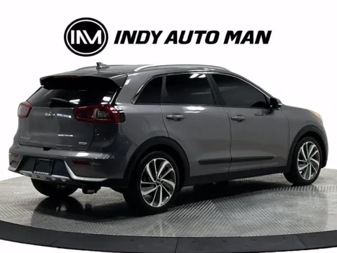 More photos of 2018 Kia Niro Touring at Indy Auto Man - Westfield, IN
