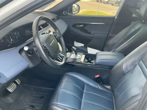More photos of 2020 Land Rover Range Rover Evoque R-Dynamic SE at Indy Auto Man - Westfield, IN