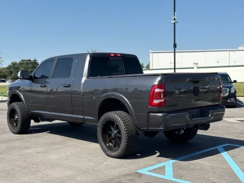 More photos of 2022 Ram 2500 Laramie at Indy Auto Man - Westfield, IN