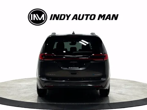More photos of 2021 Chrysler Pacifica Hybrid Limited at Indy Auto Man - Westfield, IN
