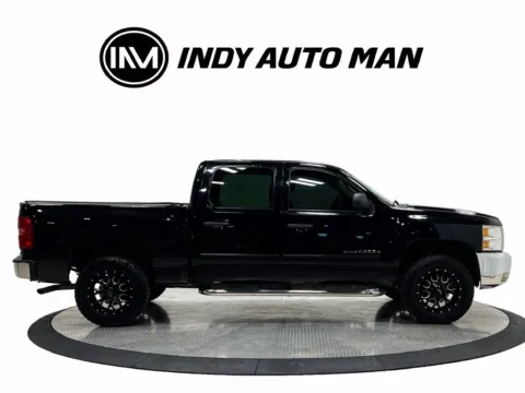 Another view of 2013 Chevrolet Silverado 1500 LT for sale in Westfield, IN at Indy Auto Man - Westfield