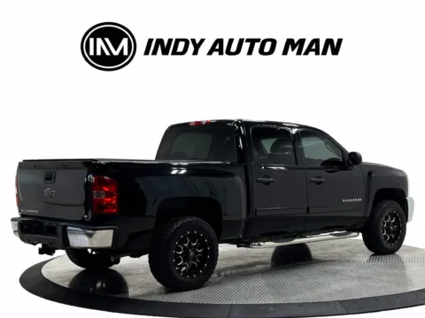 More photos of 2013 Chevrolet Silverado 1500 LT at Indy Auto Man - Westfield, IN
