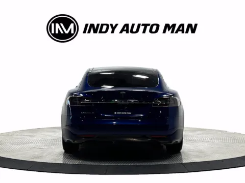 More photos of 2016 Tesla Model S 70D at Indy Auto Man - Westfield, IN