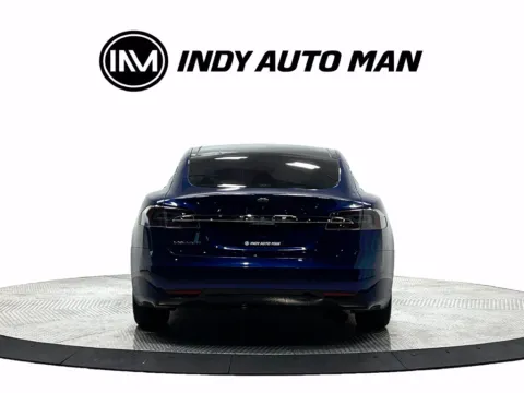 More photos of 2016 Tesla Model S 70D at Indy Auto Man - Westfield, IN