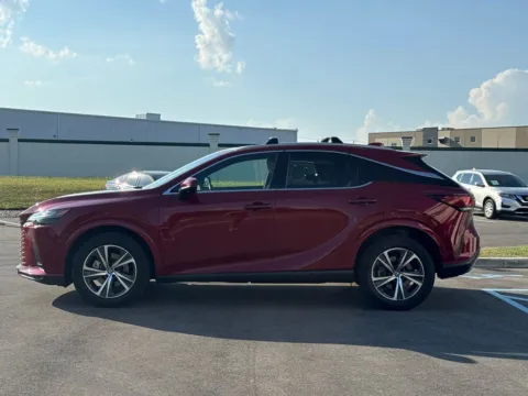 More photos of 2024 Lexus RX 350h Premium at Indy Auto Man - Westfield, IN