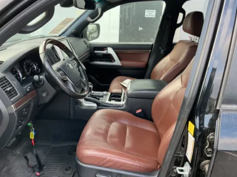 More photos of 2019 Toyota Land Cruiser at Indy Auto Man - Westfield, IN