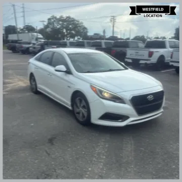 White 2016 Hyundai Sonata Hybrid Limited for sale in Westfield, IN