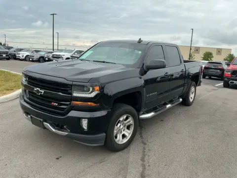 Photos of 2018 Chevrolet Silverado 1500 LT LT2 for sale in Westfield, IN at Indy Auto Man - Westfield