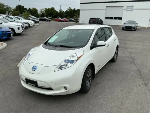 Photos of 2015 Nissan Leaf SL for sale in Westfield, IN at Indy Auto Man - Westfield