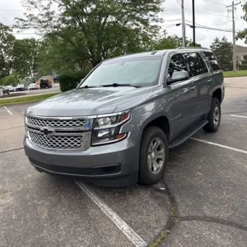 Photos of 2019 Chevrolet Tahoe LS for sale in Westfield, IN at Indy Auto Man - Westfield