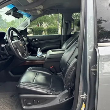 More photos of 2019 Chevrolet Tahoe LS at Indy Auto Man - Westfield, IN