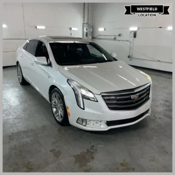 White 2018 Cadillac XTS Luxury for sale in Westfield, IN
