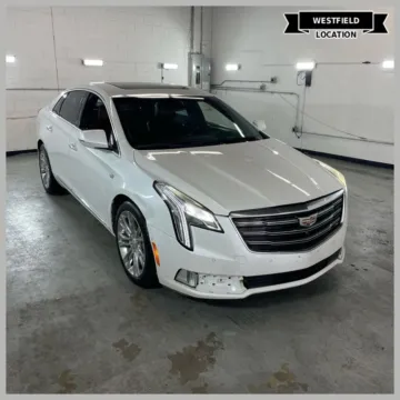 White 2018 Cadillac XTS Luxury for sale in Westfield, IN