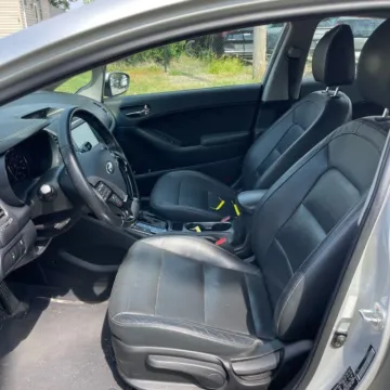 More photos of 2017 Kia Forte EX at Indy Auto Man - Westfield, IN