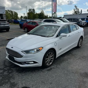 Photos of 2017 Ford Fusion Energi SE Luxury for sale in Westfield, IN at Indy Auto Man - Westfield