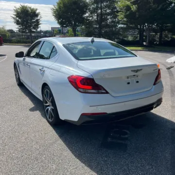 More photos of 2021 Genesis G70 2.0T at Indy Auto Man - Westfield, IN