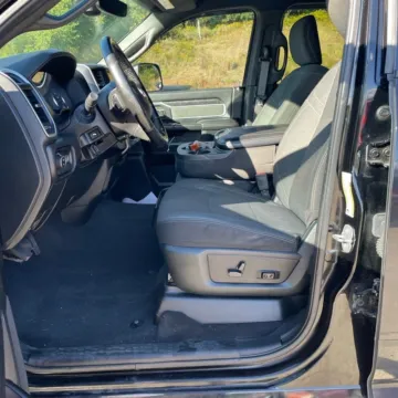 More photos of 2019 Ram 2500 Big Horn at Indy Auto Man - Westfield, IN