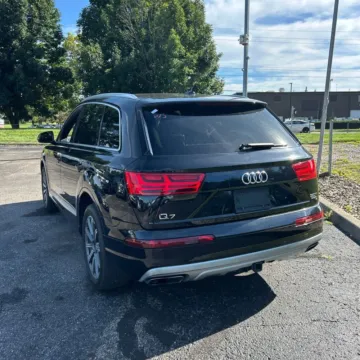 More photos of 2017 Audi Q7 3.0T Premium Plus quattro at Indy Auto Man - Westfield, IN