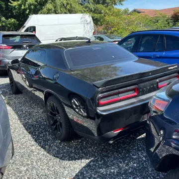 More photos of 2020 Dodge Challenger R/T at Indy Auto Man - Westfield, IN