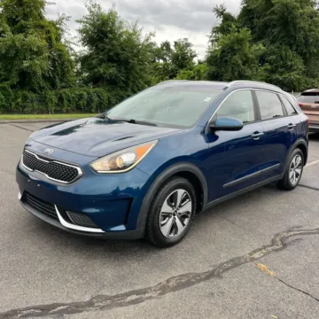 Photos of 2018 Kia Niro LX for sale in Westfield, IN at Indy Auto Man - Westfield