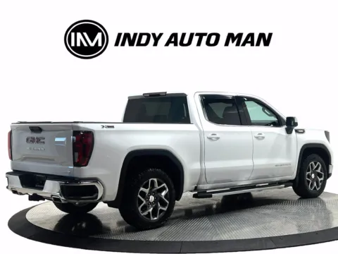 More photos of 2023 GMC Sierra 1500 SLE at Indy Auto Man - Westfield, IN
