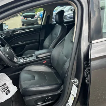 More photos of 2019 Ford Fusion Hybrid Titanium at Indy Auto Man - Westfield, IN