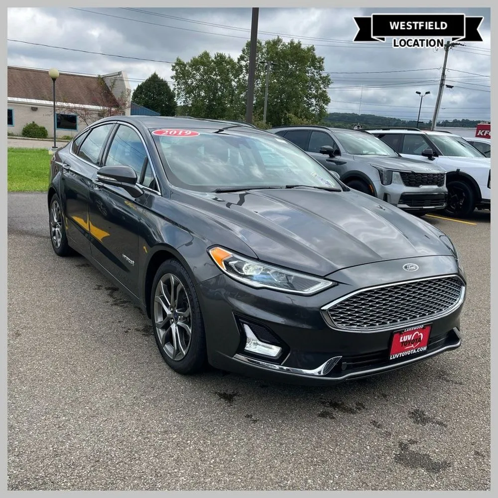 Gray 2019 Ford Fusion Hybrid Titanium for sale in Westfield, IN
