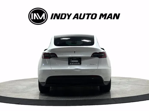 More photos of 2021 Tesla Model Y Long Range at Indy Auto Man - Westfield, IN