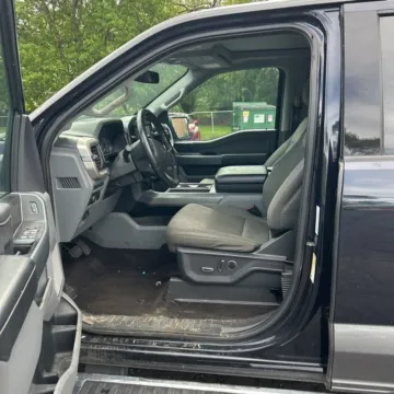 More photos of 2021 Ford F-150 XLT at Indy Auto Man - Westfield, IN