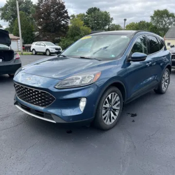 Photos of 2020 Ford Escape Hybrid Titanium for sale in Westfield, IN at Indy Auto Man - Westfield