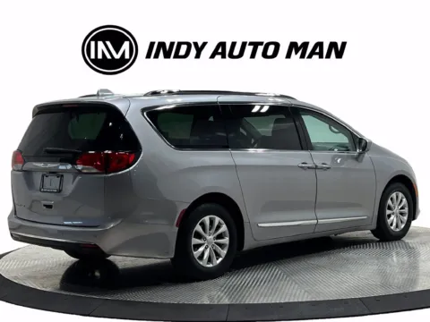 Another view of 2018 Chrysler Pacifica Touring L for sale in Westfield, IN at Indy Auto Man - Westfield