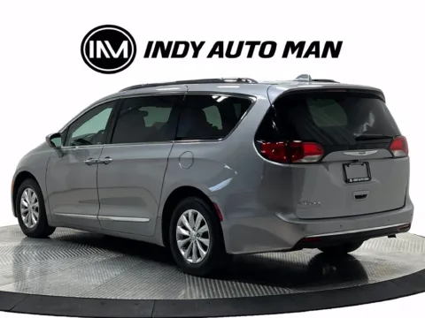 More photos of 2018 Chrysler Pacifica Touring L at Indy Auto Man - Westfield, IN
