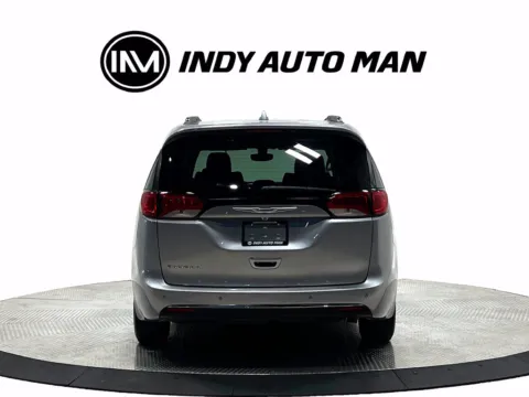 More photos of 2018 Chrysler Pacifica Touring L at Indy Auto Man - Westfield, IN