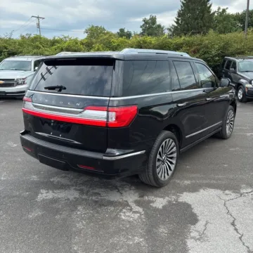 Another view of 2019 Lincoln Navigator Reserve for sale in Westfield, IN at Indy Auto Man - Westfield