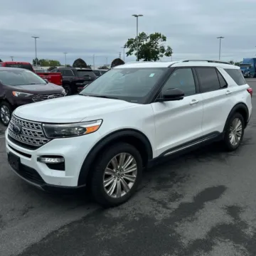 Photos of 2020 Ford Explorer Limited for sale in Westfield, IN at Indy Auto Man - Westfield