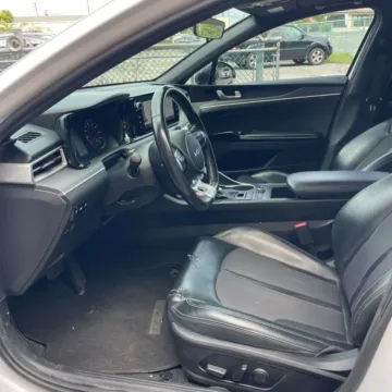 More photos of 2022 Kia K5 GT-Line at Indy Auto Man - Westfield, IN